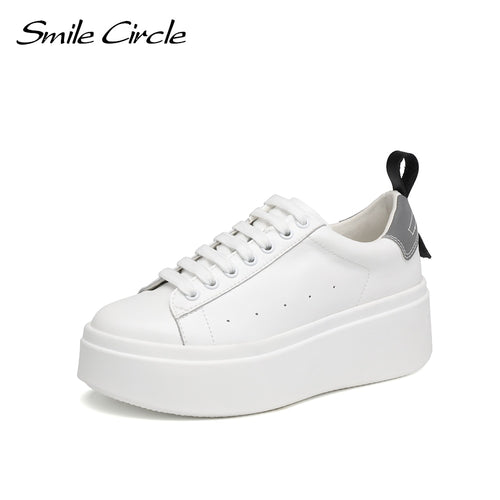 Smile Circle Weiße Turnschuhe Damen Flache Plateauschuhe Runde Zehe Lässige Schuhe mit dickem Boden Damen Low-Top Chunky Sneakers