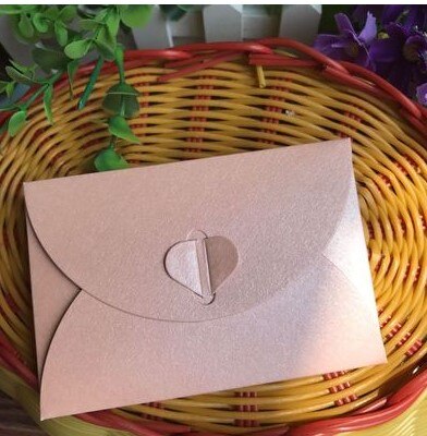 (10 pieces/lot) Mini 10.5x7.2cm Love Buckle Pearl Envelopes Wedding Invitations New Year Greeting Cards Christmas Cards