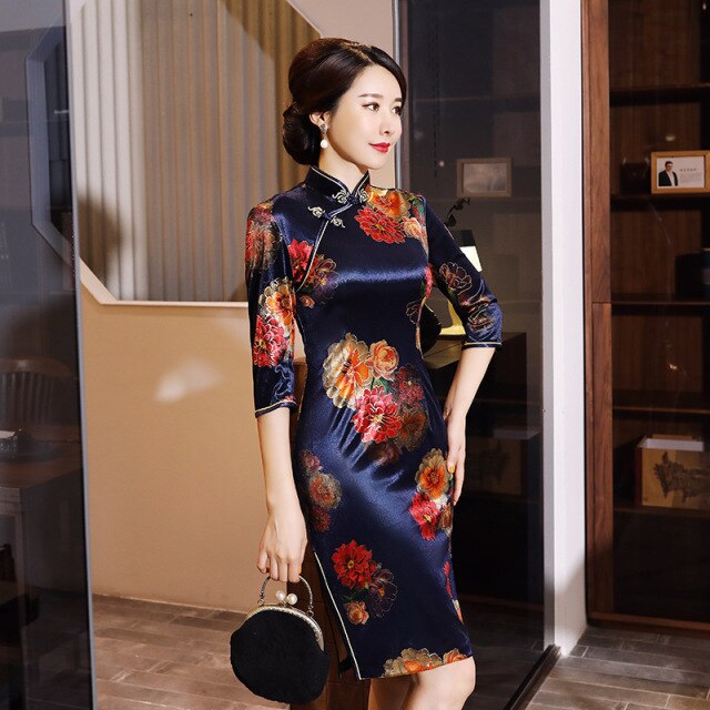 2021 New Women Dress Vintage Velour Chinese Traditional Short Cheongsam Three Quarter Sleeve Stand Collar Slim Plus Size Dress