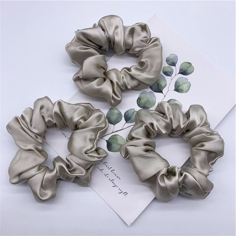 100% Pure Silk Hair Scrunchie Width 3.5cm Hair Ties Band Girls Ponytail Holder Luxurious Colors Sold by one pack of 3pcs