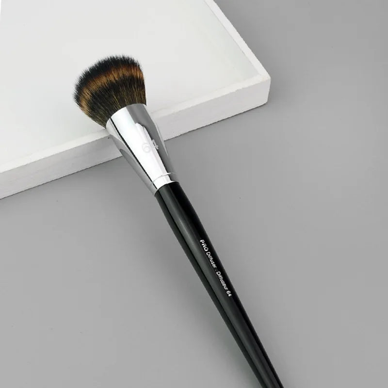 Pro Diffuser Makeup brushes S