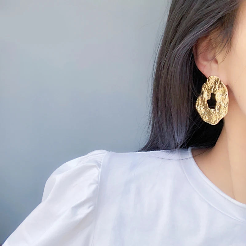 AENSOA 2021 New Geometric Irregular Drop Earrings for Women Unique Design Exaggerated Gold Color Hollow Metal Earrings Oorbellen
