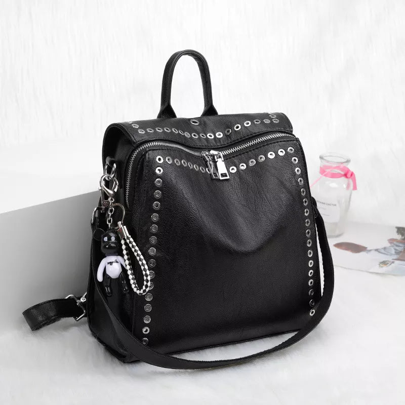2020 New Women Genuine Leather Backpack Rivet Multifunctional Backpack Female Travel Bag Teenage Girls Fashion Schoolbag Mochila