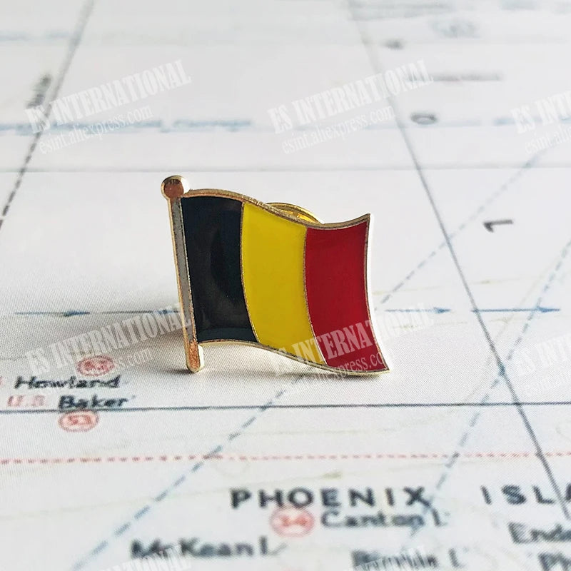 Belgium National Flag Crystal Epoxy Metal Enamel Badge Brooch  Collection Souvenir Gifts  Lapel Pins Accessories  Size1.6*1.9cm