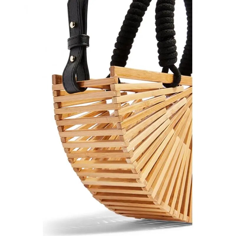 Ancient style creative fashion bamboo woven bag one shoulder Crossbody rattan woven bag outdoor beach bag environmental bag
