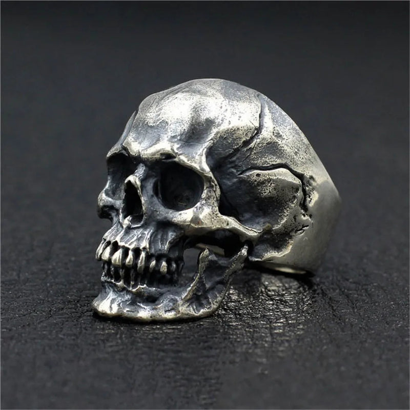Popular fashion skull ring men's retro hip hop rock boy birthday gift jewelry wholesale