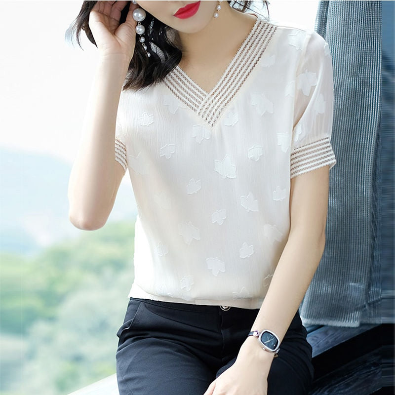 Women Spring Summer Style Chiffon Blouses Shirts Lady Casual Short Puff Sleeve V-Neck Loose Chiffon Blusas Tops ZZ0843