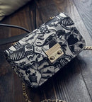 2022 New Women Bags Summer Graffiti Ladies Designer Handbags High Quality Chain Mini Bag Women Messenger Bags For Women Clutch