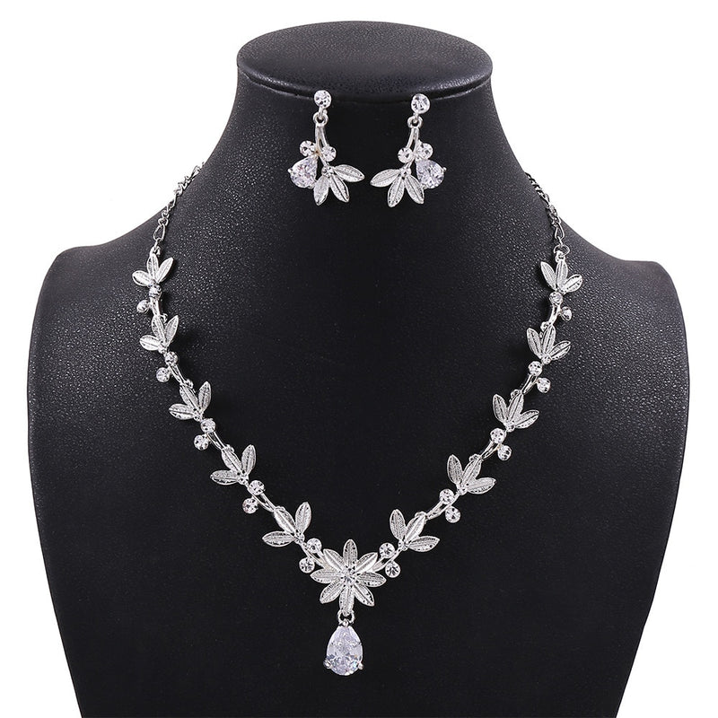 Luxury Crystal Pearl Leaf Bridal Jewelry Sets Rhinestone Crown Tiaras Necklace Earrings Set for Bride African Beads Jewelry Sets