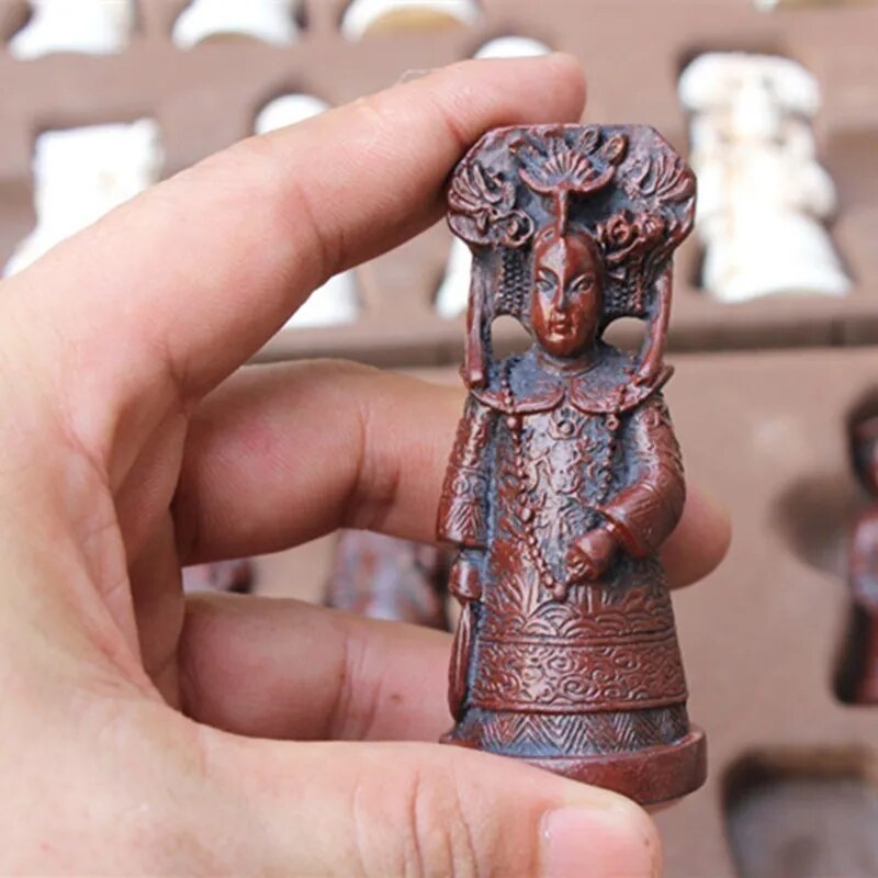 New Antique Chess Resin Large Chess Figures Shape Leather Chess Board Game Pieces Christmas Birthday Parent-child Gift Easytoday