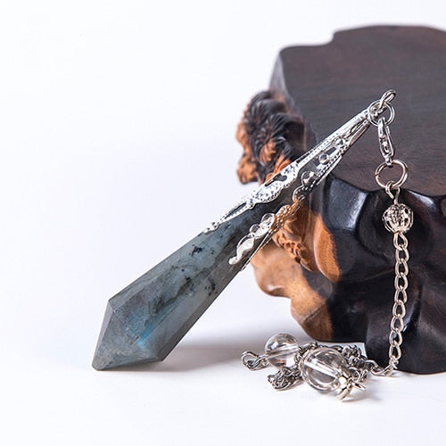 High Quality Natural Labradorite Pendulum For Dowsing Natural Stone Pendant Healing Crystals Pendule Chakra Crystal Pendulum