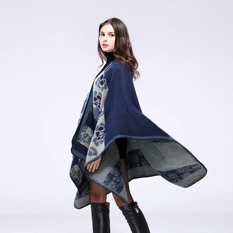 European and American Wind Women Capes Autumn and Winter Female Flowers Poncho Warm Capes Cloaks Women's Scarves