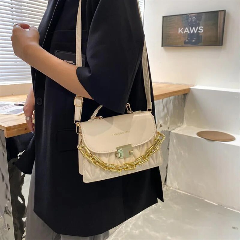 New Embroidery Shoulder Bags for Women Thick Chain Handbags Female Purse PU Leather Flap Crossbody Bags Fashion Designer