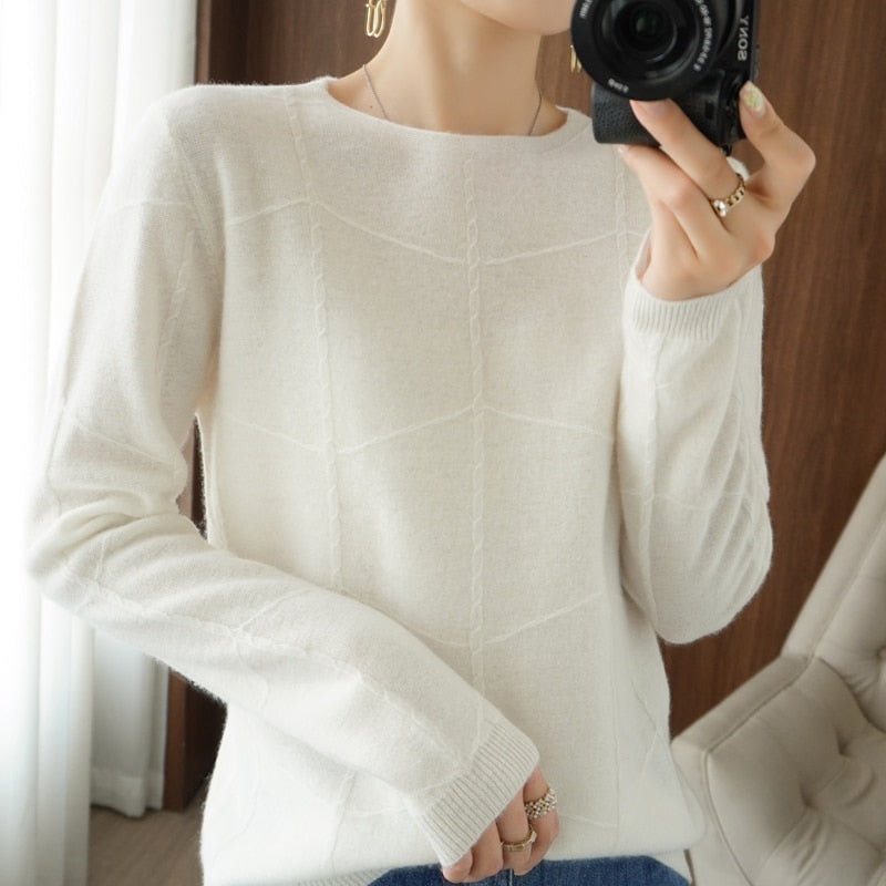 Ladies Round neck Sweater Fall/Winter 2021 New  Pullover Casual Knitted Top Large Size Long Sleeve Women&