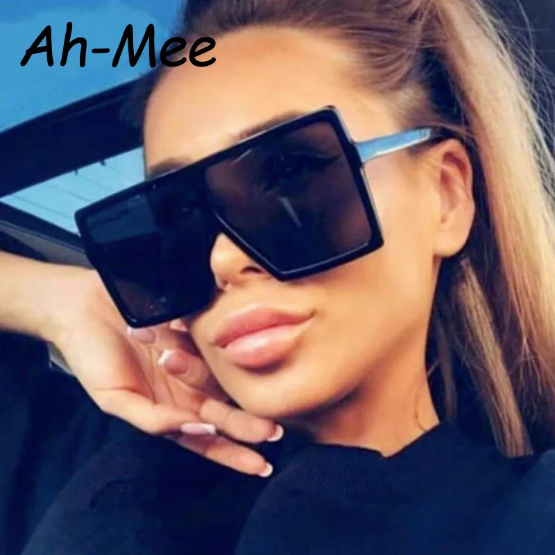 Fashion Oversized Women Sunglasses Square Sun Glasses Big Frame Vintage Flat Top Red Blue Gradient Clear Lens Brand Shades UV400