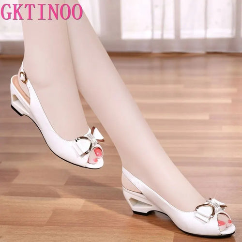 GKTINOO 2023 Sommer Neue Stil Sandalen Damen Sommer Mit Keilabsatz Offene Zehen Schuhe Weiße Schuhe Bequeme Damenschuhe