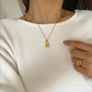 E.B.belle Stainless Steel O-Chain Old English Gold Plated Personalised Lock Necklace Women's Birthday Gift Letter Necklace