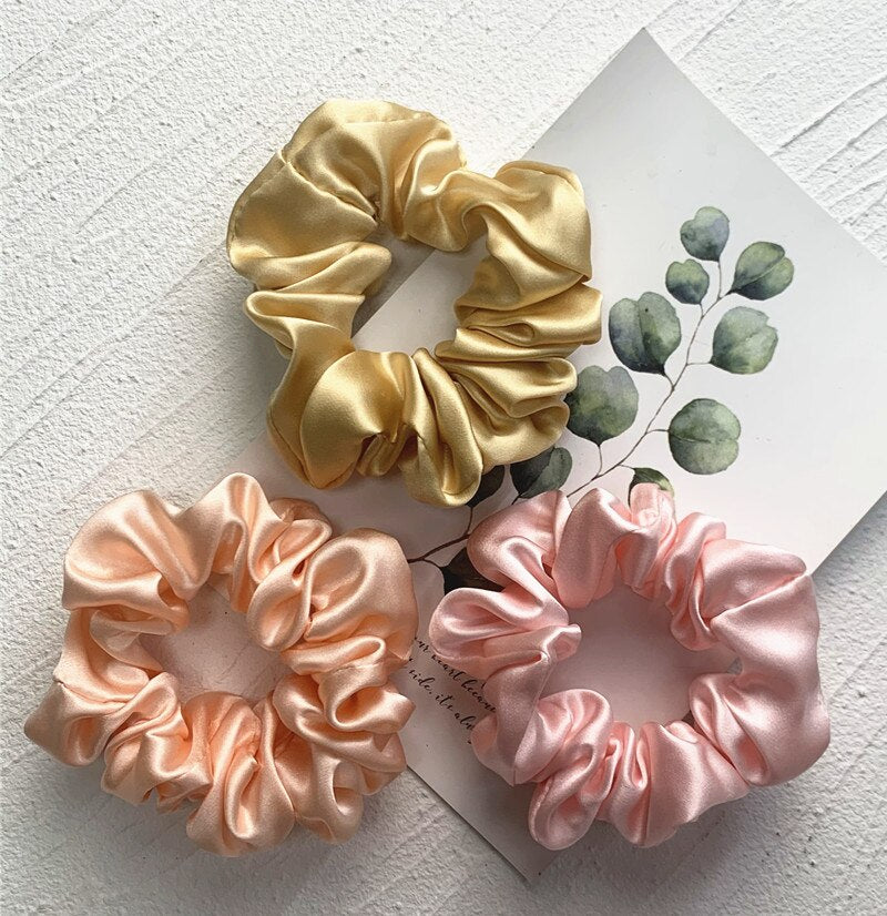 100% Pure Silk Hair Scrunchie Width 3.5cm Hair Ties Band Girls Ponytail Holder Luxurious Colors Sold by one pack of 3pcs