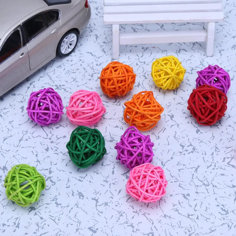 10/20pcs Rattan Balls Parrot Pet Bird Toy Bird Interactive Bite Chew Toys for Parakeet Budgie Cage Accessories Bird Playing Toys