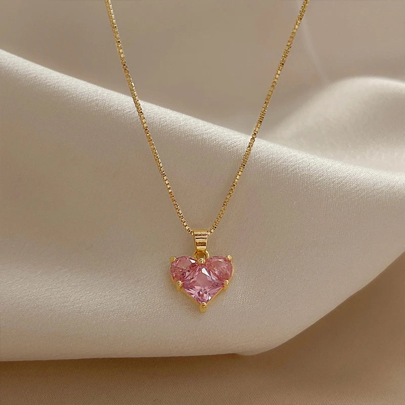 2022 New Fashion Trend Unique Design Elegant Delicate Pink Love Zircon Clavicle Necklace Women Charms Female Jewelry Party Gift