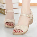 Genuine Leather Mother Sandals Summer New Large Black Women Shoes Buckle Female Summer Shoes