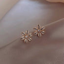 Exquisite elegante Lilienblumen-Ohrstecker für Damen, luxuriös, mikro-eingelegter Zirkon, kleine Ohrringe, koreanischer Hochzeitspartyschmuck
