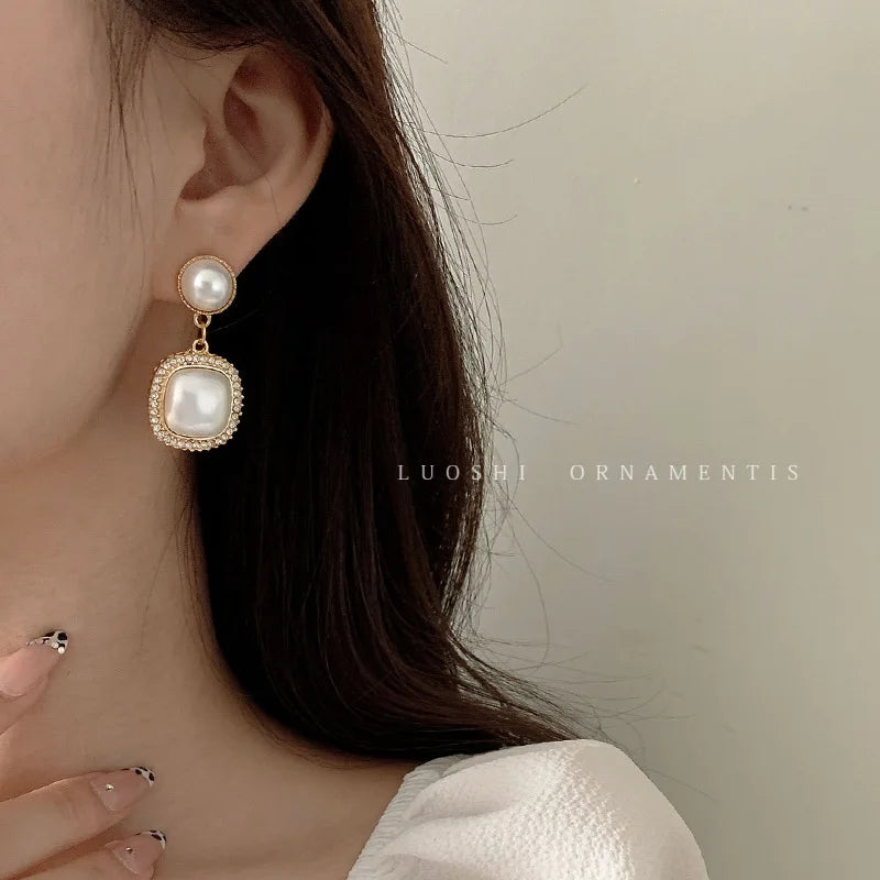 GRACE JUN Korean Style Fashion Charm Creative Pearl Clip on Earrings Cute Gold Color No Pierced Earrings Women's Ear Clips New