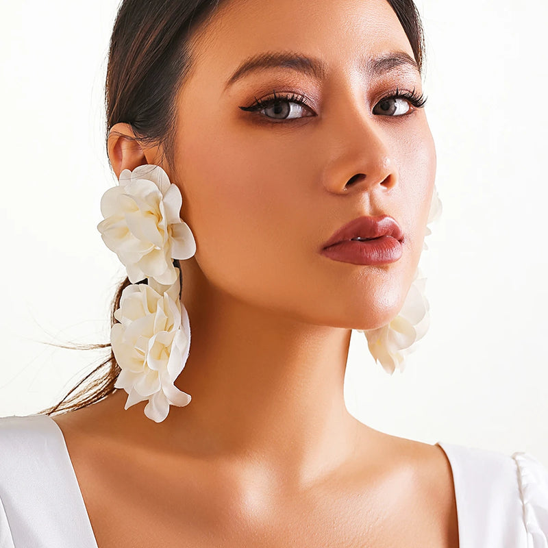 4 Colors Exaggerated Big Fluffy Fabric Flower Petal Drop Earrings for Women 2023 Trending Elegant Earring Wed Bridal Accessories