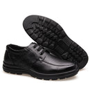 Neue hochwertige Echtleder-Schuhe Herren Loafers Mode Herren Freizeitschuhe Marke Mann Weiche Bequeme Schnürschuhe Schwarz ZH740