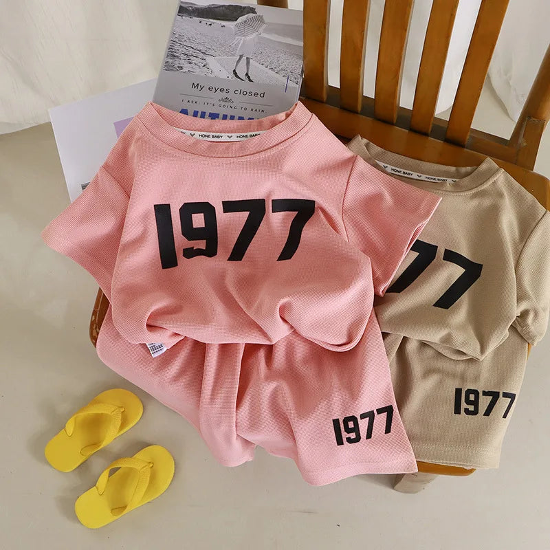 Summer Baby Girl Boy Clothes Set Kid 1977 Print Tshirts and Shorts 2pcs Suit Children's Girls Short Sleeve Top Bottom Tracksuit