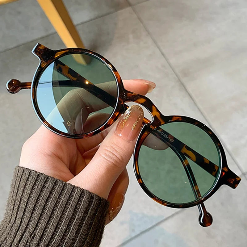 LeonLion Round Oversized Sunglasses Women 2023 High Quality Eyeglasses for Women/Men Vintage Glasses Women Lentes De Sol Mujer