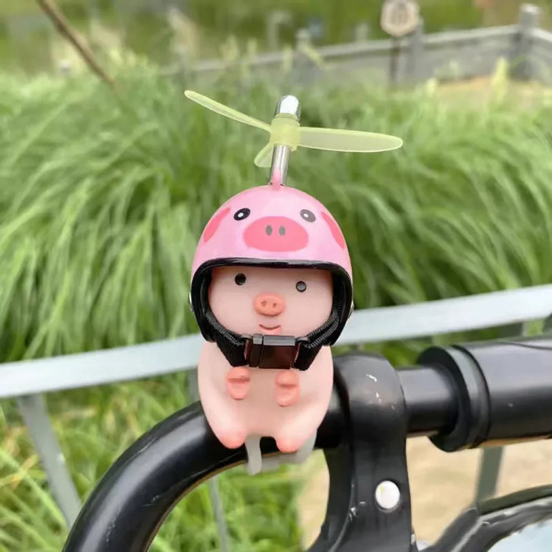 Wind Broken Car Cute Little Pink Pig with Helmet Propeller Wind-breaking Duck Road Bike Motor Helmet Riding Cycling Car Decor