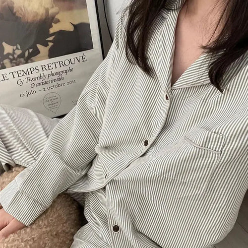 Gestreifte Nachtwäsche Damen Schlafanzug-Sets Koreanische Pyjama-Hosen-Sets für Damen 2-teilige Knopf-Nachtwäsche Langarm Hausanzug