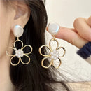 Elegant Hollow Flower Imitation Pearl Stud Earrings for Women New Fashion Dangle Earring Party Jewelry Gifts