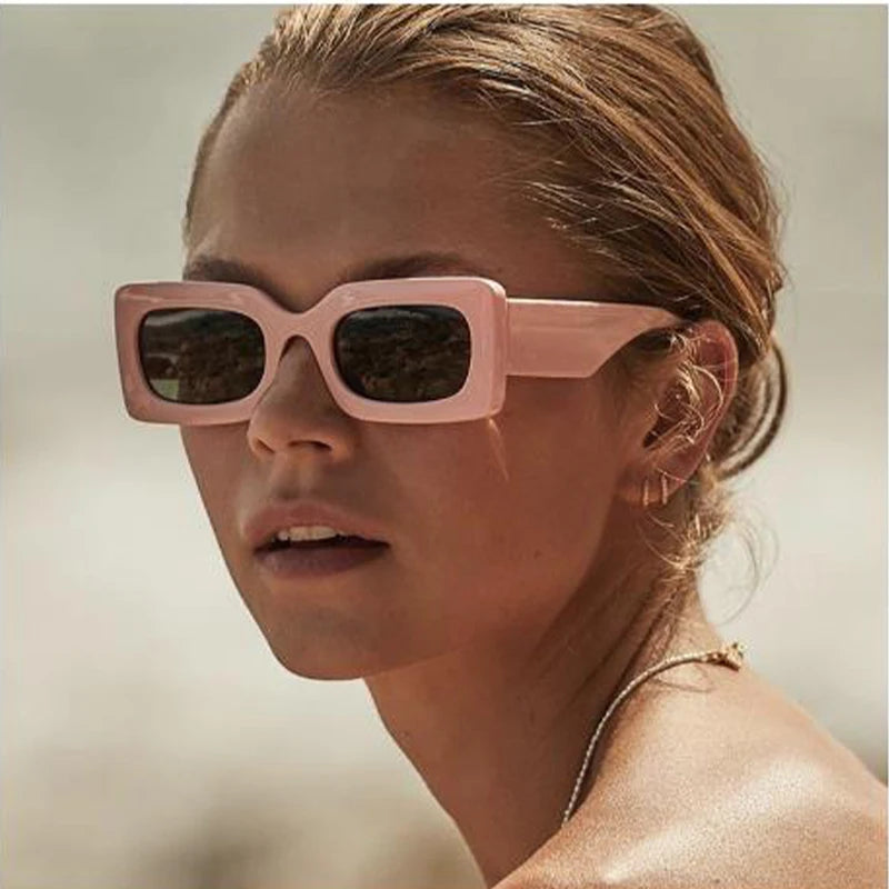 2022 New Rectangular Lady Designer Sunglasses Women Brand Vintage Glasses Travel mall Rectangle Sun Glasses UV400 Eyewear