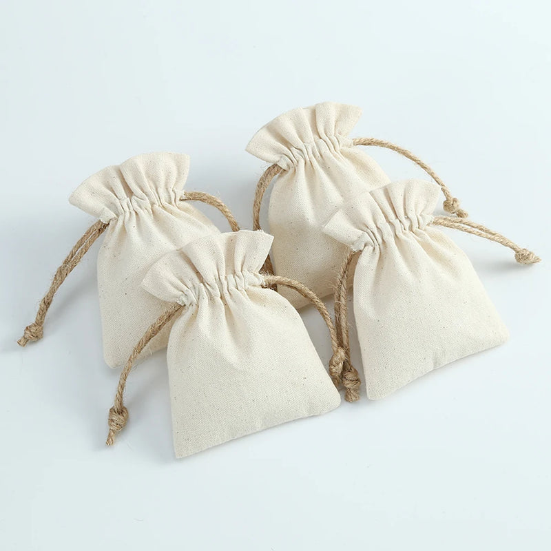 50pcs Cotton Burlap Jewelry Bag Small Nature Canvas Bags for Necklace Earring Ring Pouch Wedding Christmas Party Candy Gift Bag