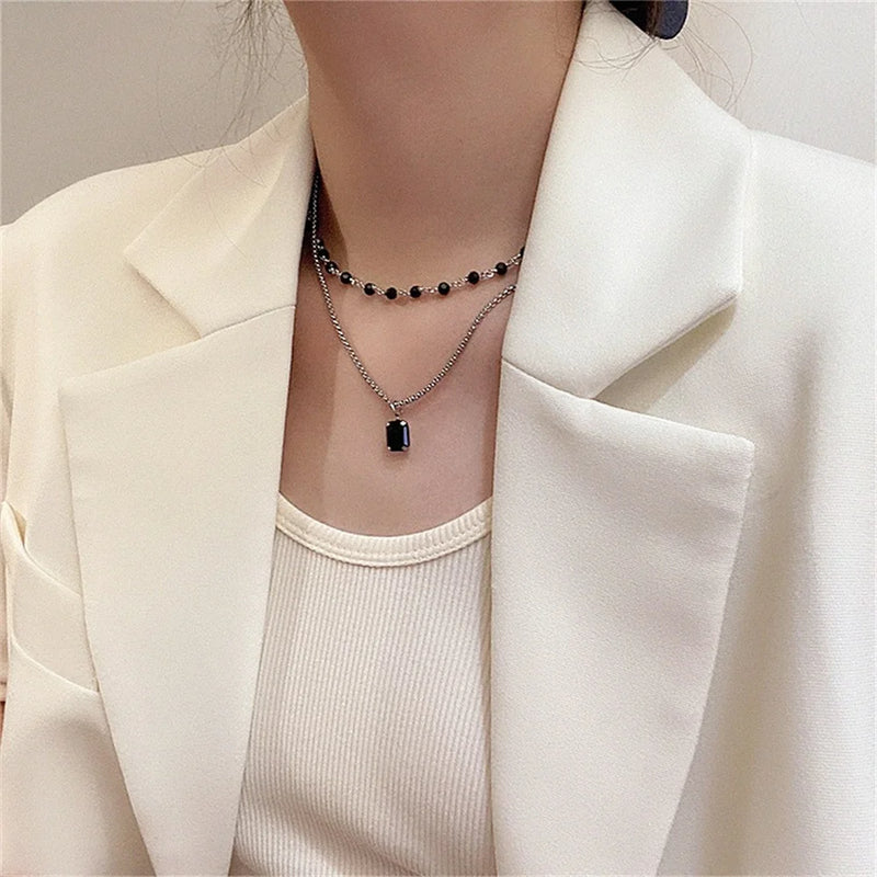 Retro Double Layer Clavicle Chain Necklace For Women Dark Style Black Acrylic Crystal Gemstone Choker Elegant Party Jewelry