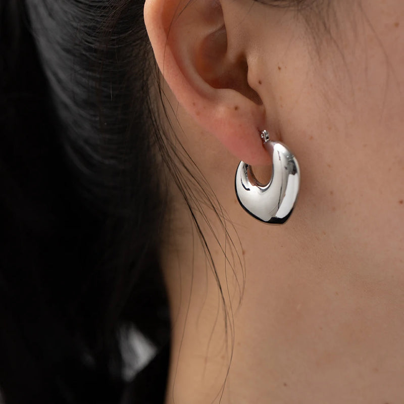 Youthway Gold Silver Metal Texture Hoop U-shaped Earrings Stainless Steel Water Drop Earrings Stylish Charm Jewelry 2023 New
