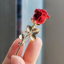 Vintage Creative Enamel Dripping Oil Giraffe Brooches for Women Trendy Casual Metal Animal Brooch Pins Personality Jewelry Gifts