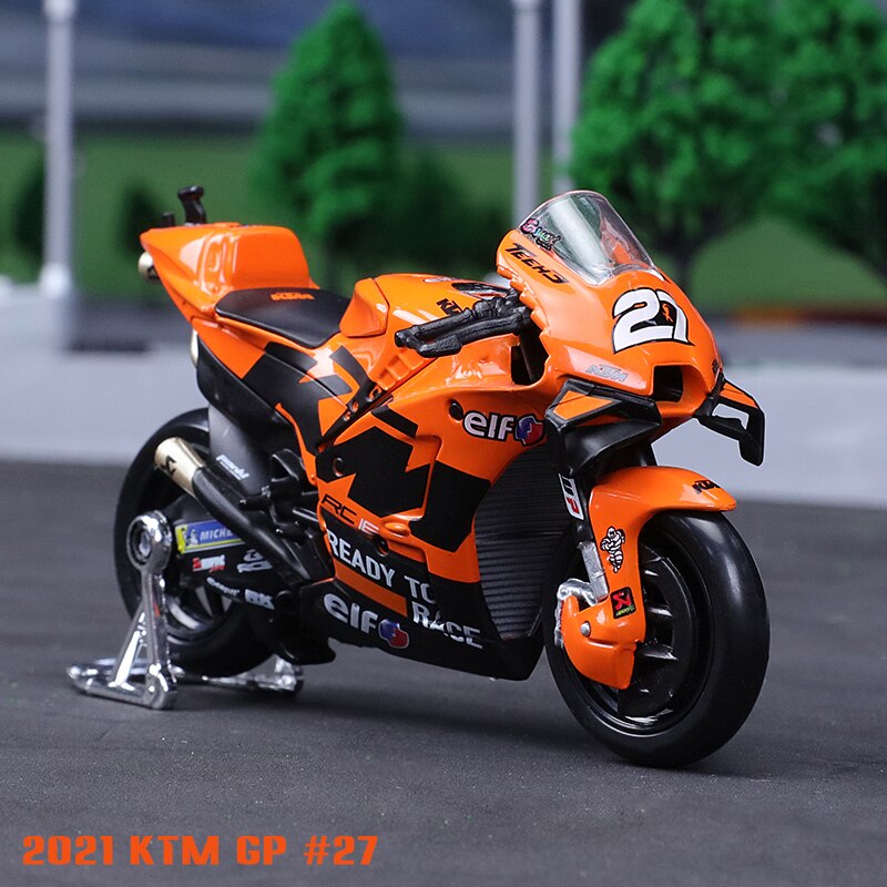 Maisto 1:18 2018 GP Racing Desmosedici RR Factory Racing Team 04