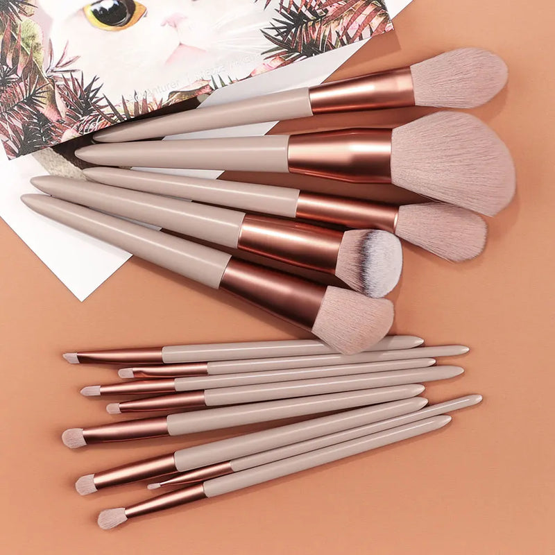 13pcs Makeup Brushes Soft and fluffy Concealer brush Exquisite and meticulous Women Cosmetic Brush Powder Blending Beauty Tools