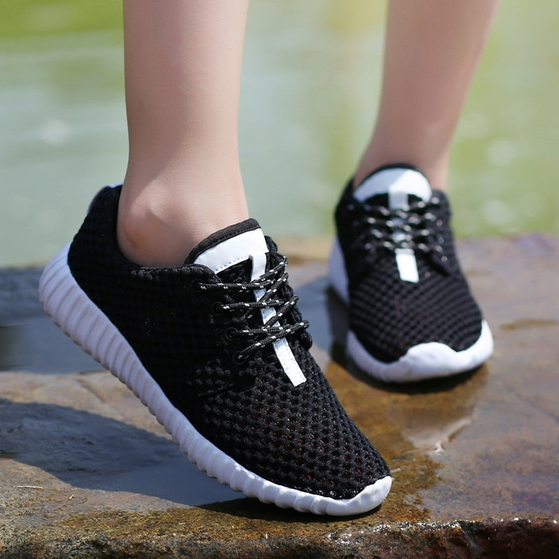 New Mesh Women Sneakers Breathable Flat Shoes Women Lightweight Sports Shoes Non-slip Running Footwear Zapatillas Mujer Casual