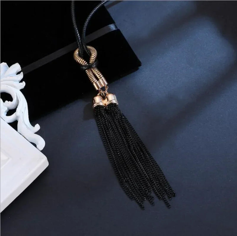 New Korean Version Simple Fashionable Versatile Tassel Long Necklace for Women's Sweater Chain Accessories Creative Gifts