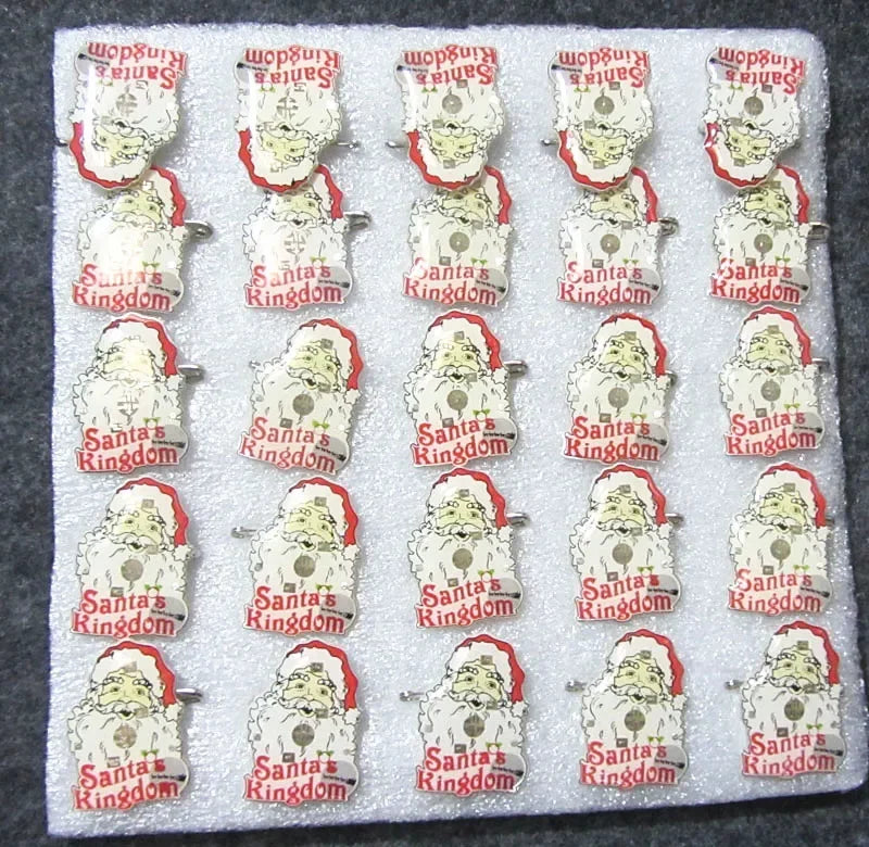 25pcs Party Love LED Flashing Brooch Pin Cartoon Light up Glow Badge Gift Cosplay Navidad Wedding Festival Halloween Christmas