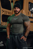 Men's Batman Print Compression T-Shirt, Seamless Honeycomb Breathable Quick Dry Short Sleeve, High Elastic Fitness Gym Top, Runn