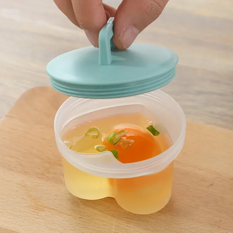 4Pcs/Set Food Grade Silicone Soft Egg Poacher Steamed Breakfast Egg Mold Cooking Poach Cup Kitchen Tools Brush Oil Free