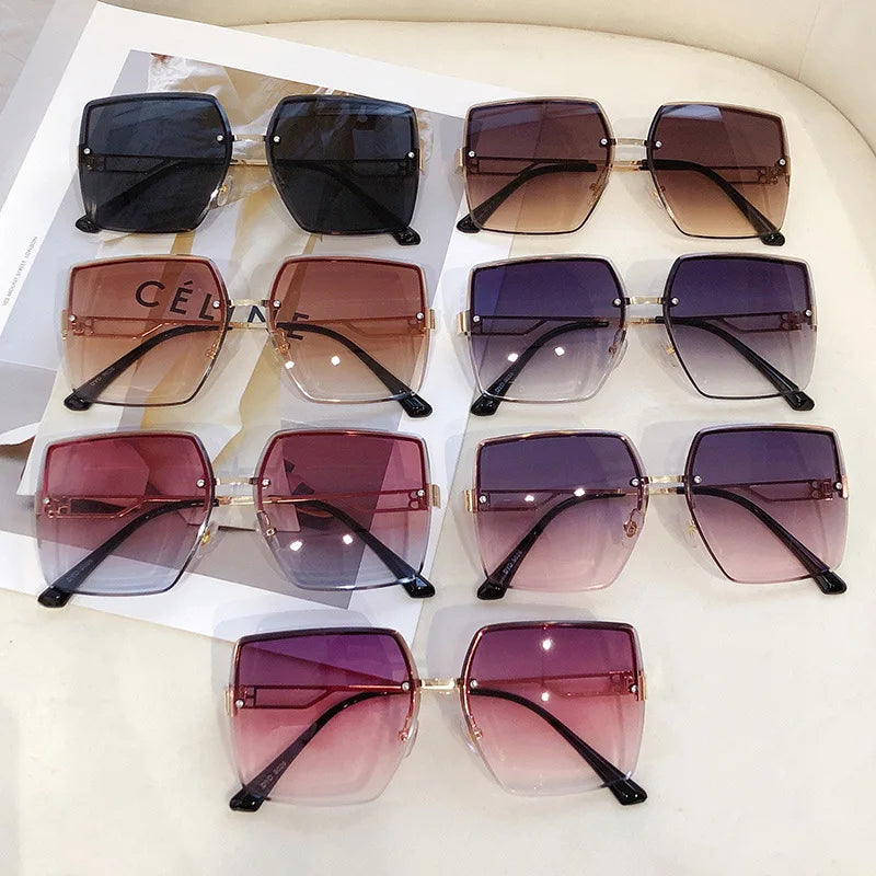 Brand Fashion Square Sunglasses Woman Mirror Black Gradient Sun Glasses Female Big Frame Modern Retro Vintage Oculos De Sol