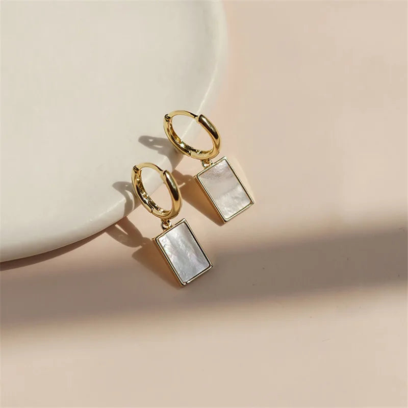 2022 New Design Shell Square Pendant Earrings Luxury For Woman Girls Fashion Jewelry Party Gift