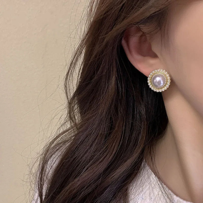 GRACE JUN Korean Style Fashion Charm Creative Pearl Clip on Earrings Cute Gold Color No Pierced Earrings Women's Ear Clips New