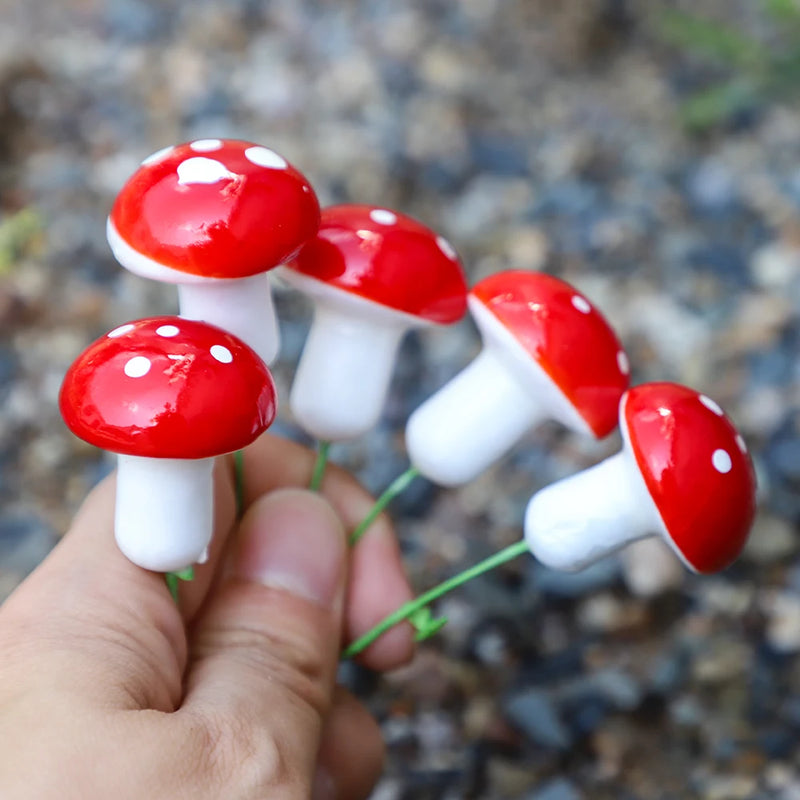 20Pcs Artificial Mini Resin Mushroom Miniatures Fairy Garden Landscape Moss Terrarium Crafts Potted MicroLandscape Decoration